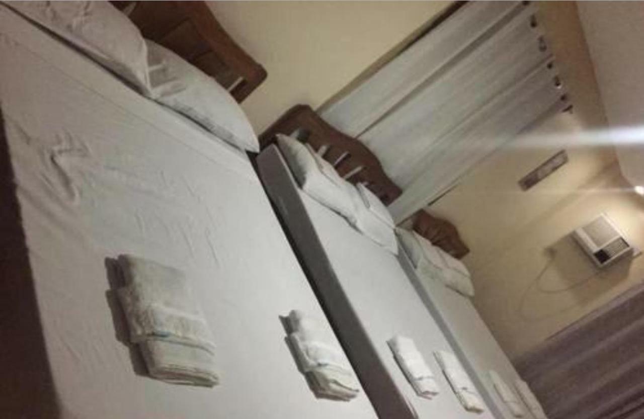 Brenmariel Tourist Inn Эль-Нидо Экстерьер фото